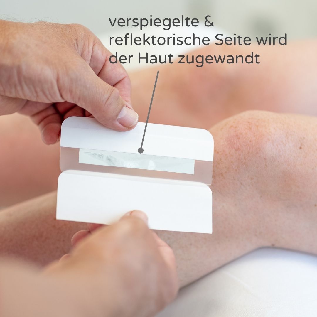 Sanotape® in Größe 8x12 cm zur Narbenversorgung und Prophylaxe von Druckstellen und Dekubitus